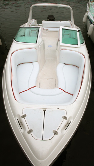 RS 240 proa aberta